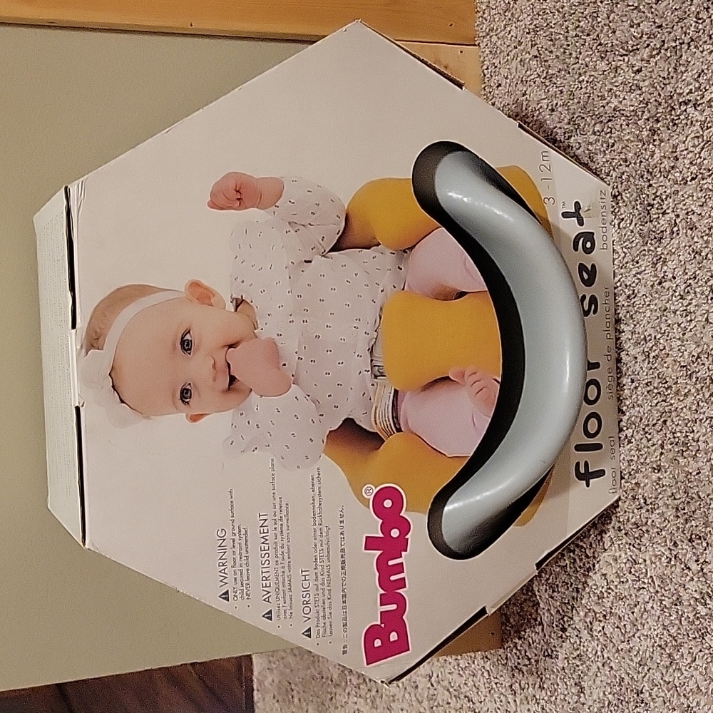 Bumbo Floor Seat